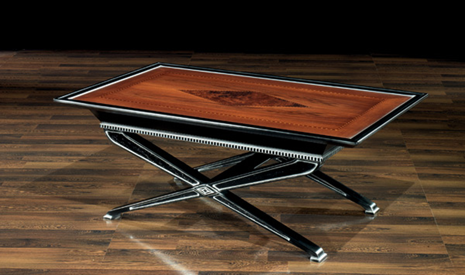 βάψιμο εσωτερικής πόρτας για την ανανέωση του σπιτιού