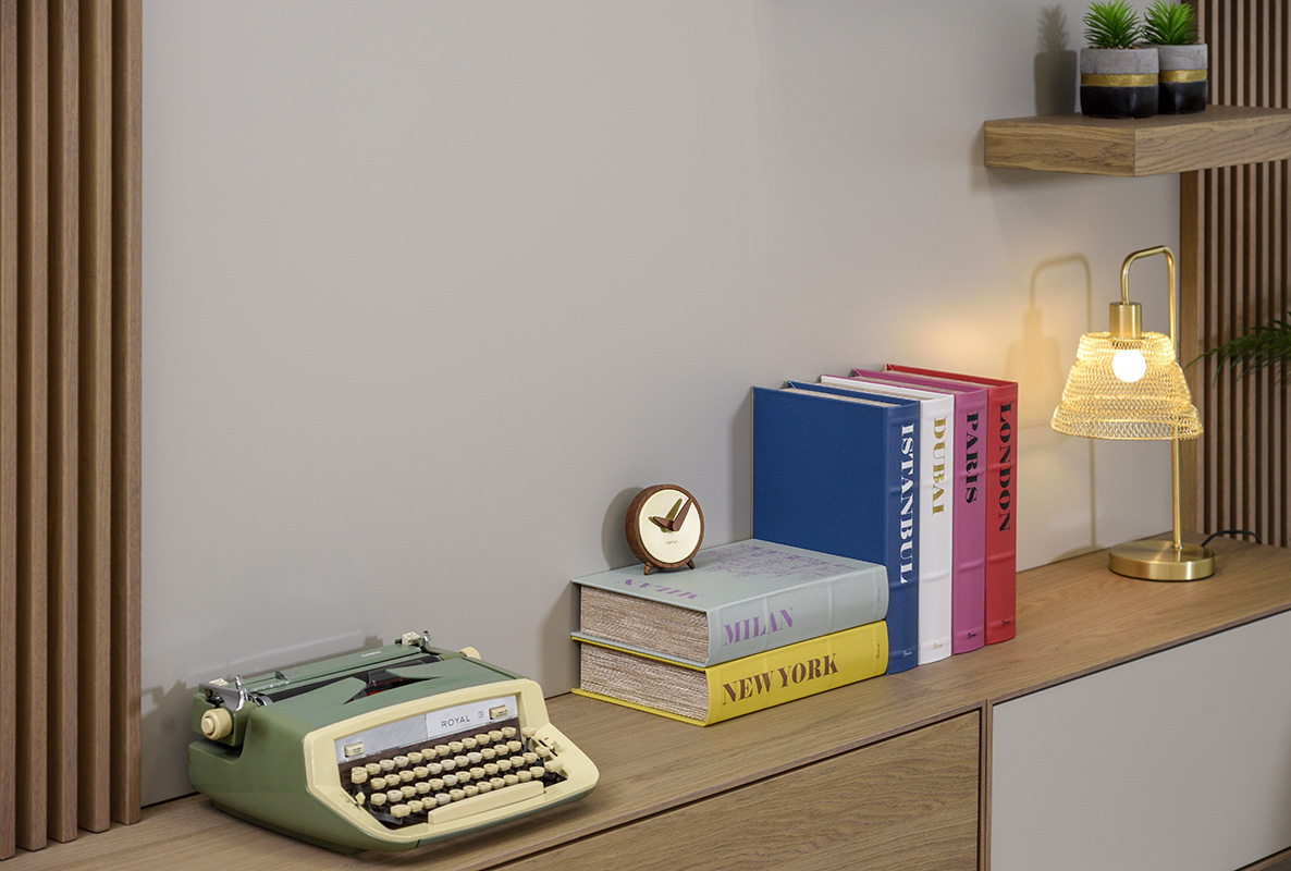 1289-biblia-koutia-diakosmitika