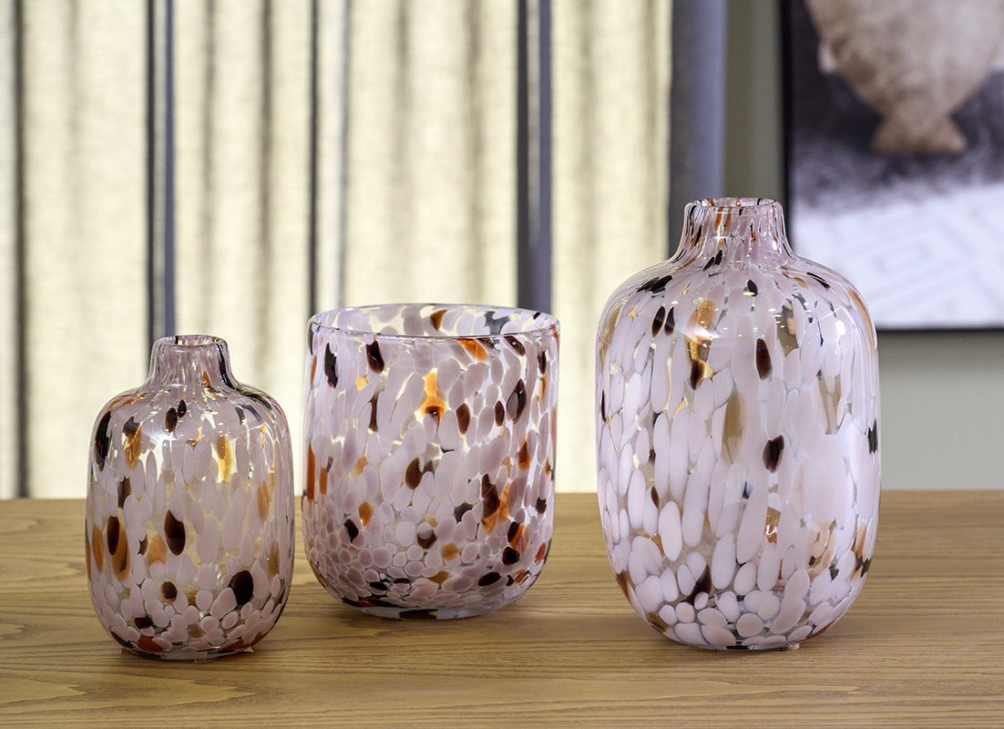 1343-1344-1345-vaza-apo-fysito-gyali