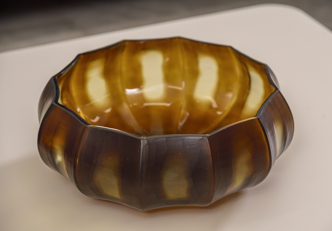 1416-diakosmitiko-gyalino-imidiafano-kafe-mpol