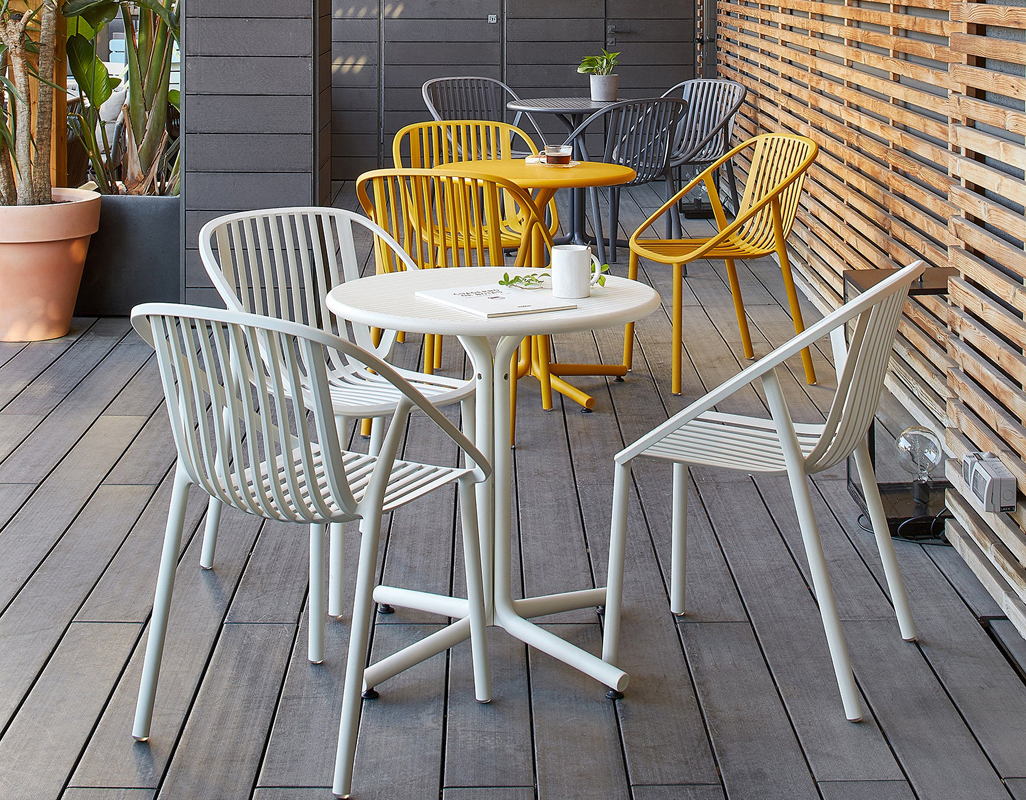 Bini-set-trapezi-karekla-kipou