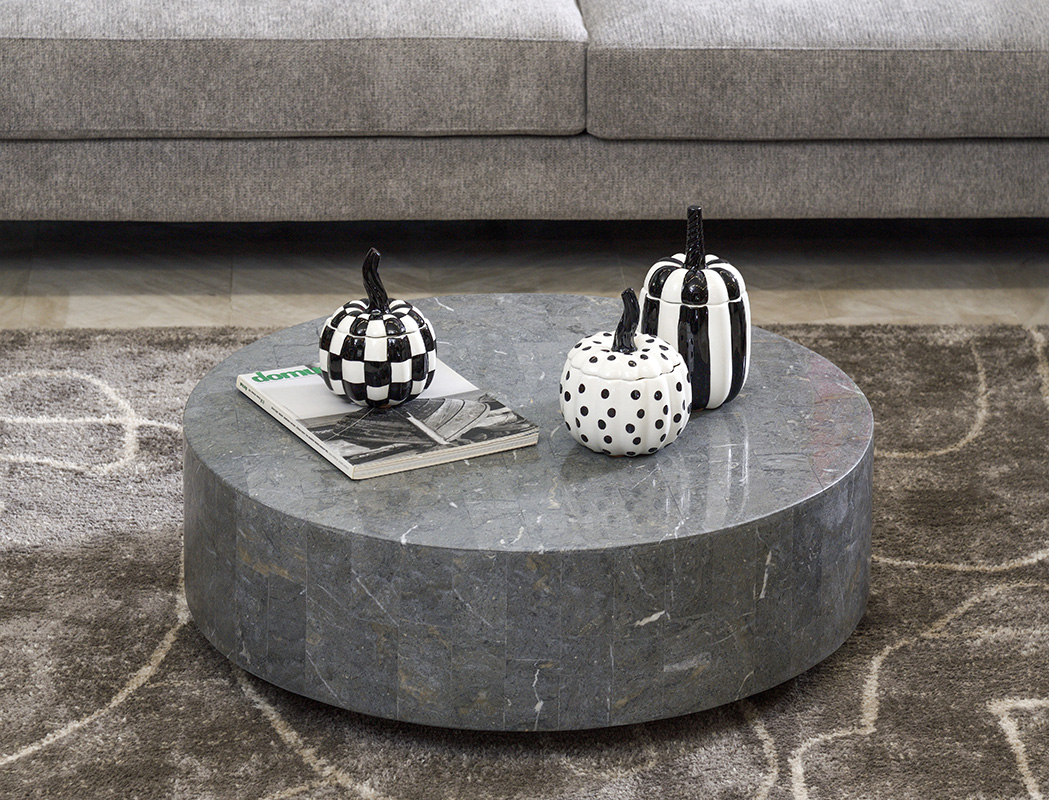 FS137-stroggylo-trapezaki-saloniou-gkri-petra