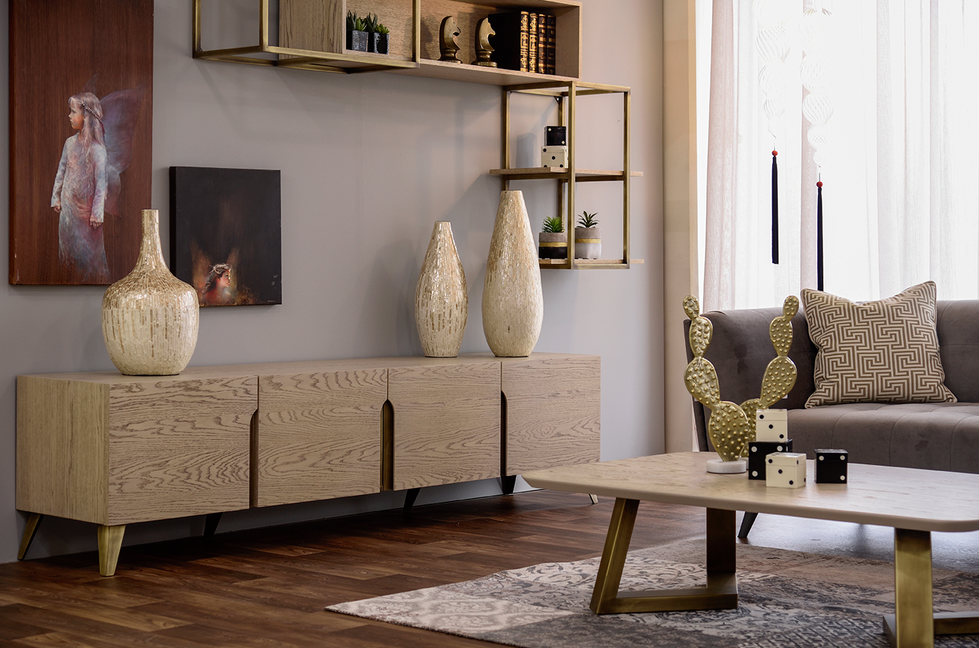 Σύνθεση Dexter Σύνθεση σαλονιού με μεταλλικές λεπτομέρειες