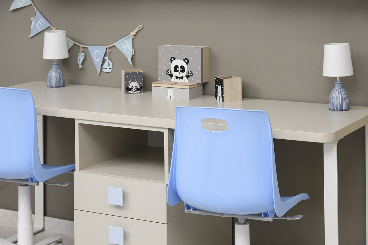 Oliver-15-paidiko-diplo-grafeio (2)