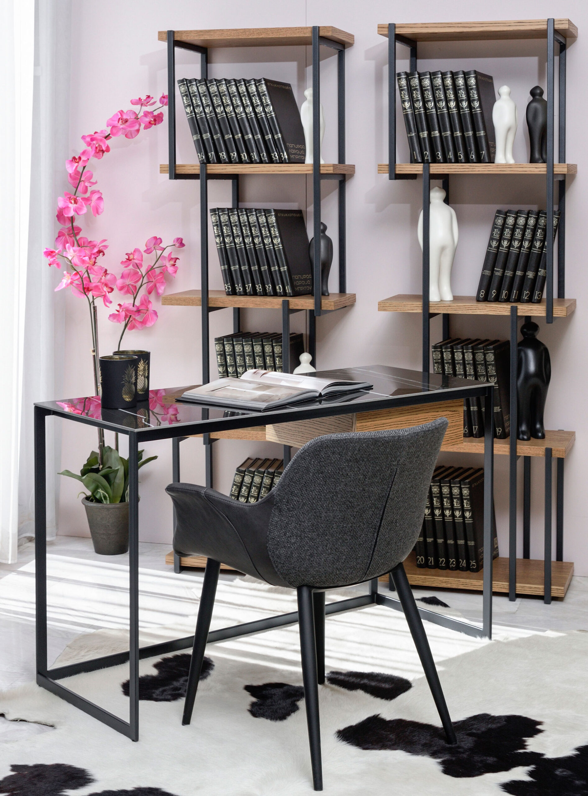 Public-grafeio-metalliko