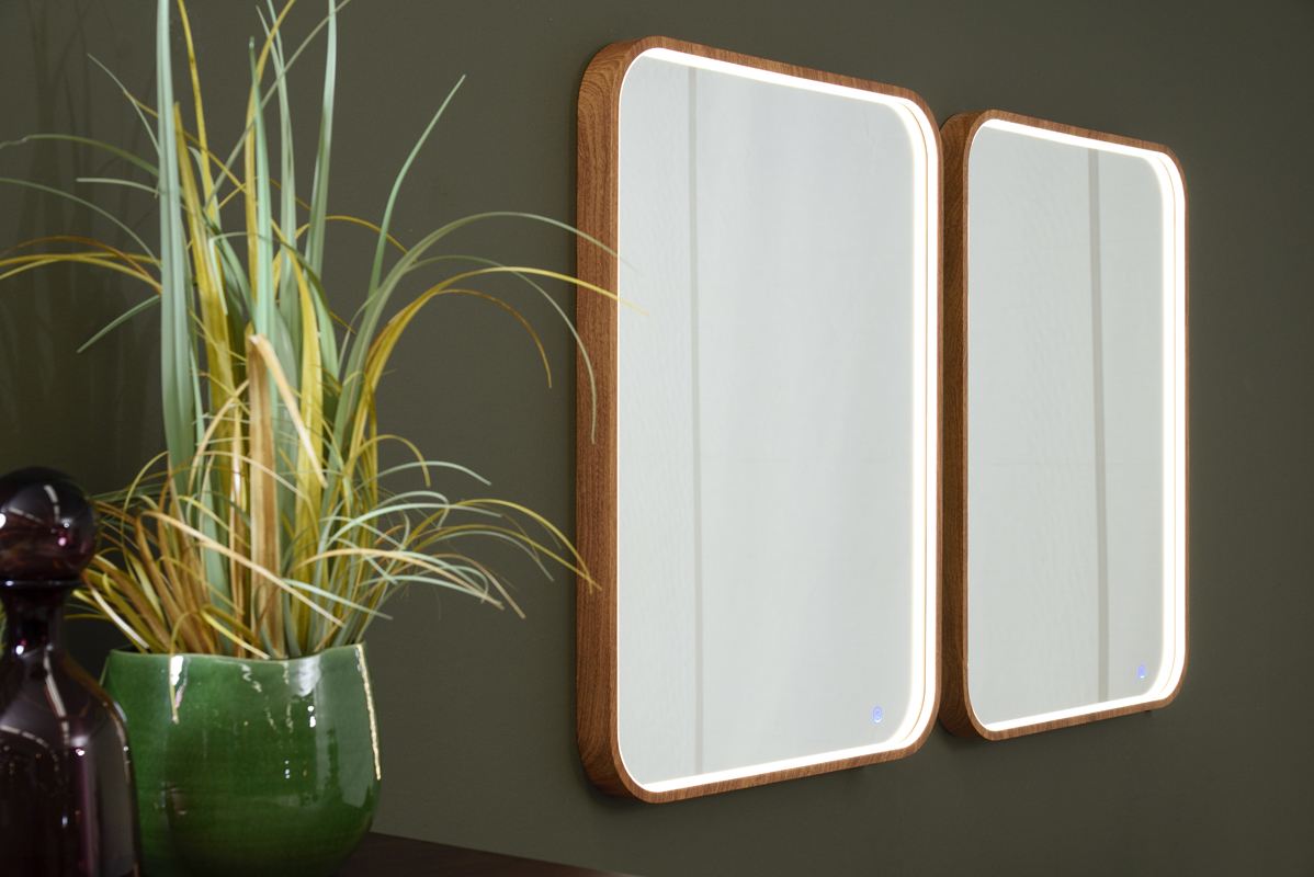 SP062-kathreftis-me-led-fos