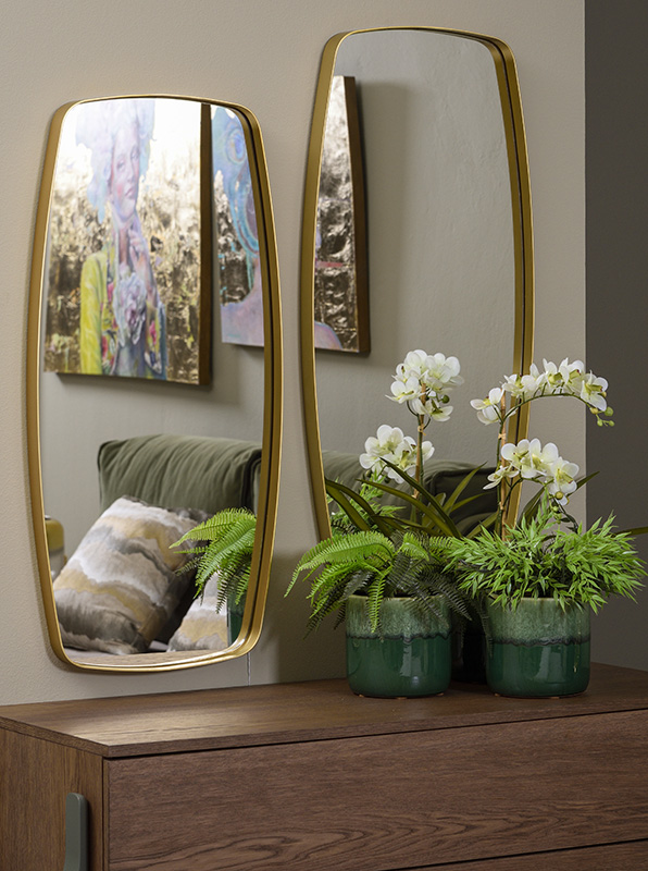 SP064-kathreftis-metalliko-xryso-plaisio