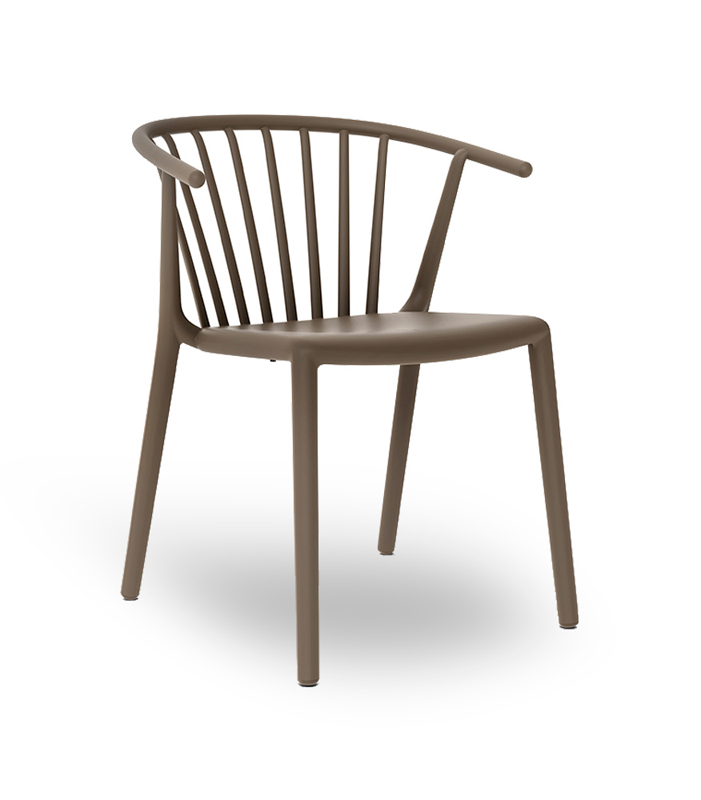 Woody-karekla-oudoor-kafe